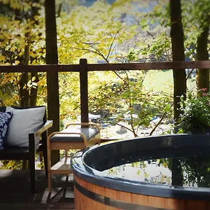 https://oto-widoki.szklarskaporebahotels.net