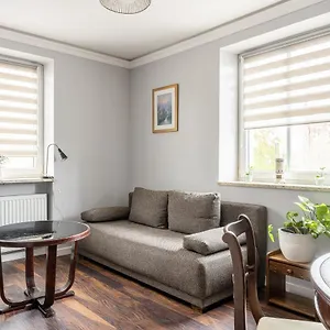 https://rentplanet-apartament-komuny-paryskiej.hotelswroclaw.com